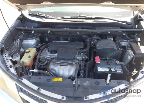 2014 Toyota Rav4 Xle z USA, uszkodzony, nr VIN 2T3RFREV3EW147625